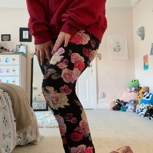 Mega cute sweat pants